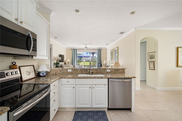 4172 W 16th Square, Vero Beach, FL 32967