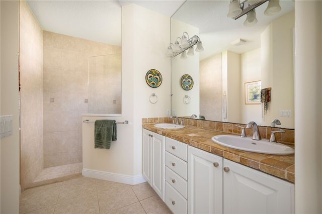 4172 W 16th Square, Vero Beach, FL 32967