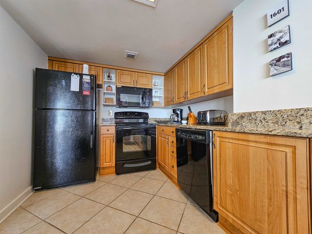 9840 Queensway Blvd Apt 1601, Myrtle Beach, SC 29572
