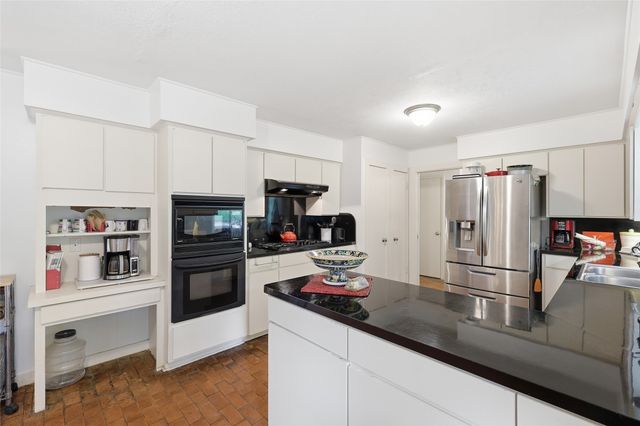 9432 Dixie Lane, Dallas, TX 75228