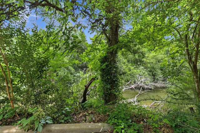 9432 Dixie Lane, Dallas, TX 75228