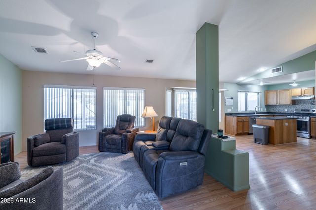 1338 E AUTUMN SAGE Trail E, Casa Grande, AZ 85122