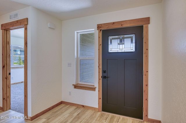 3596 N Blaze Loop, Post Falls, ID 83854