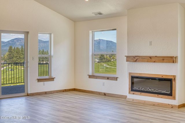 3596 N Blaze Loop, Post Falls, ID 83854