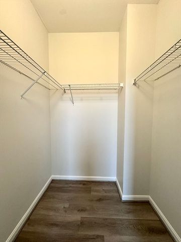 4 Bishop Street 209, Framingham, MA 01702