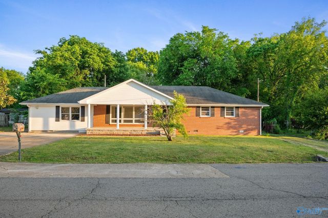 1106 Bagley Drive, Fayetteville, TN 37334