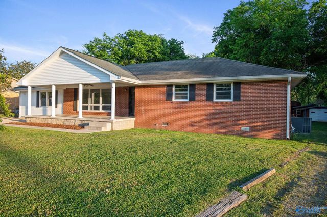 1106 Bagley Drive, Fayetteville, TN 37334