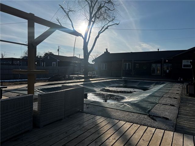 111 S 15th Street, Rogers, AR 72758