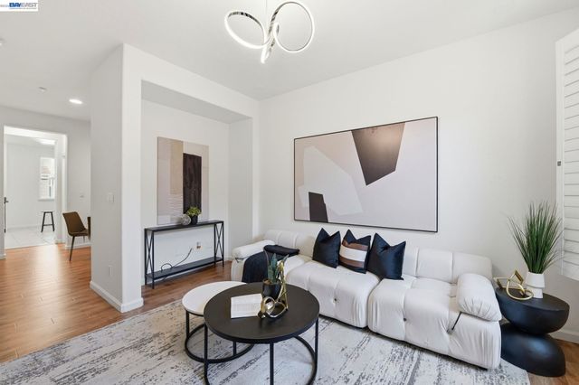 43220 Giovanni Terrace, Fremont, CA 94539