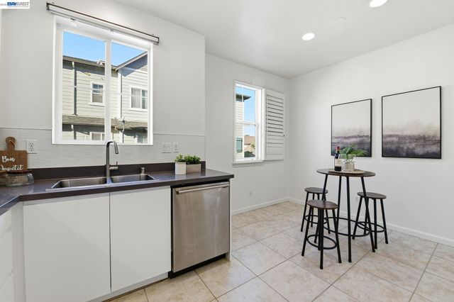 43220 Giovanni Terrace, Fremont, CA 94539