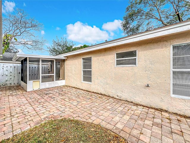 310 SUNVISTA COURT, Sanford, FL 32773