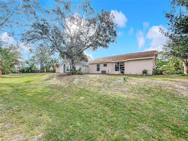310 SUNVISTA COURT, Sanford, FL 32773