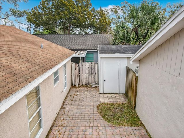 310 SUNVISTA COURT, Sanford, FL 32773