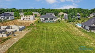 25922 Seminary Road, Perrysburg, OH 43551