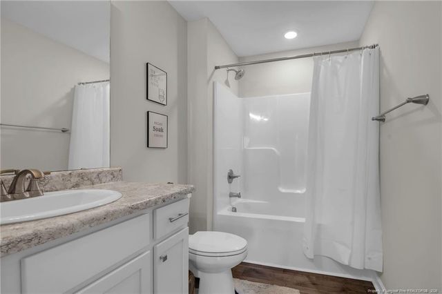 64 Dalmation Lane, Parkton, NC 28371