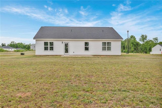 64 Dalmation Lane, Parkton, NC 28371