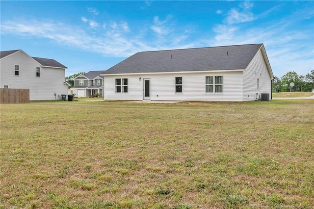 64 Dalmation Lane, Parkton, NC 28371