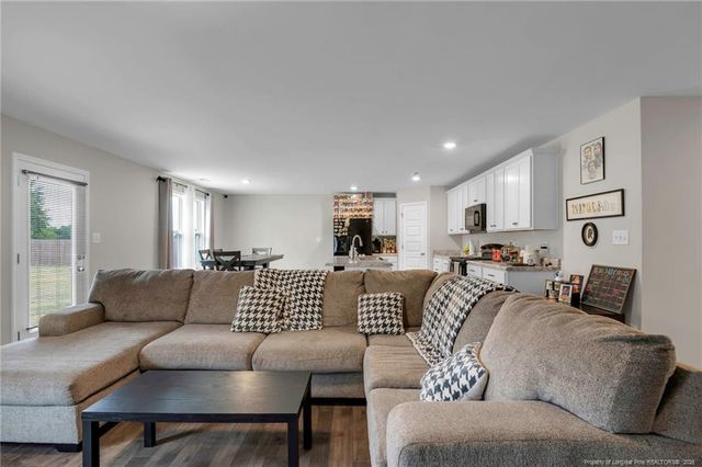 64 Dalmation Lane, Parkton, NC 28371