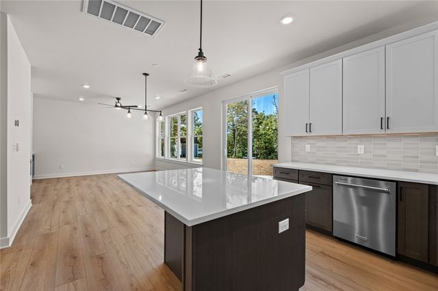 3 Carnahan Lane, Bella Vista, AR 72715