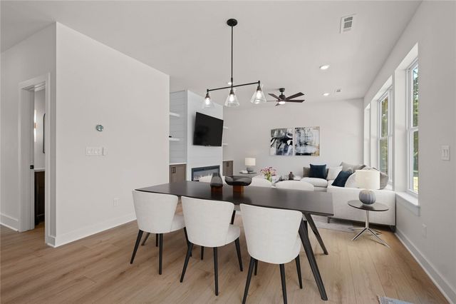 3 Carnahan Lane, Bella Vista, AR 72715