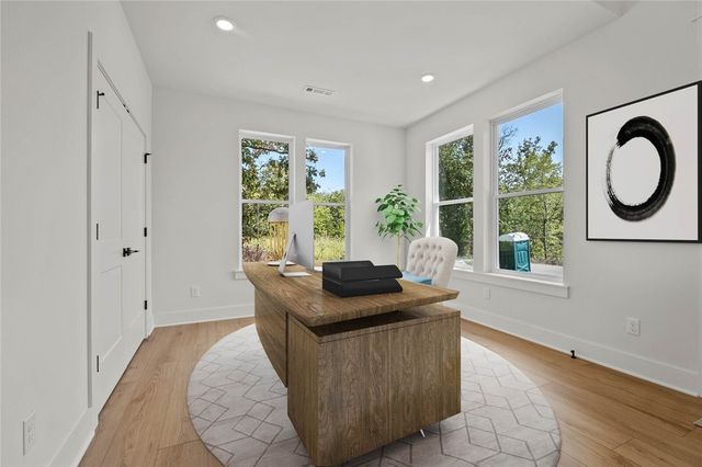 3 Carnahan Lane, Bella Vista, AR 72715