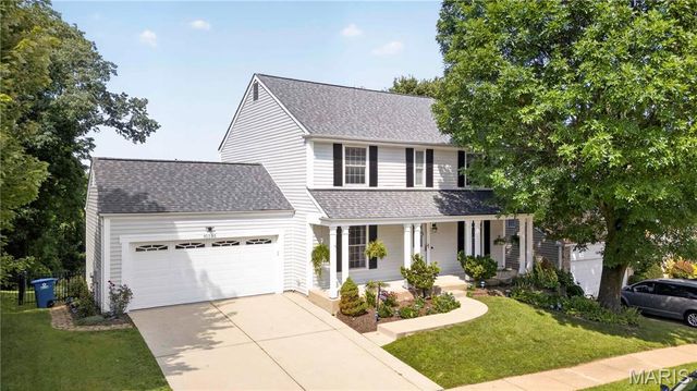10323 Grant Forest Lane, St Louis, MO 63123