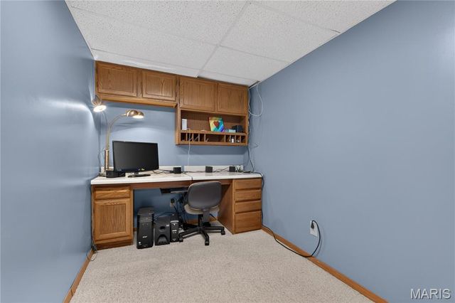 10323 Grant Forest Lane, St Louis, MO 63123