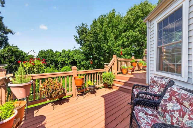10323 Grant Forest Lane, St Louis, MO 63123