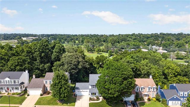 10323 Grant Forest Lane, St Louis, MO 63123