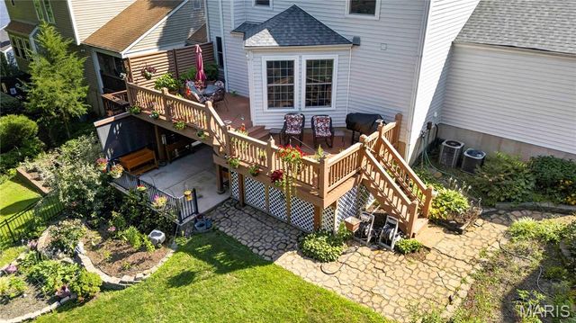 10323 Grant Forest Lane, St Louis, MO 63123