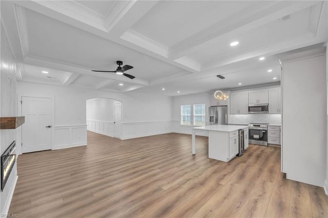 626 30th ST, Newport News, VA 23607