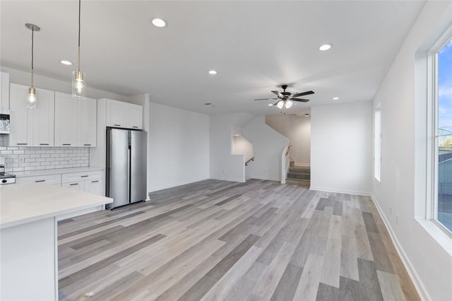 2702 Winbern Street B, Houston, TX 77004