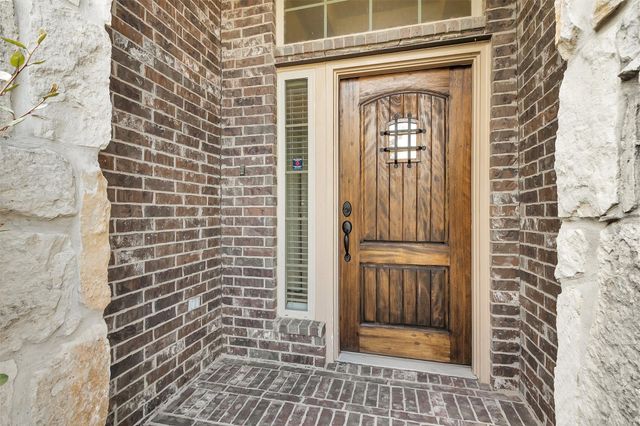 138 Meadow Landing Drive, Conroe, TX 77384