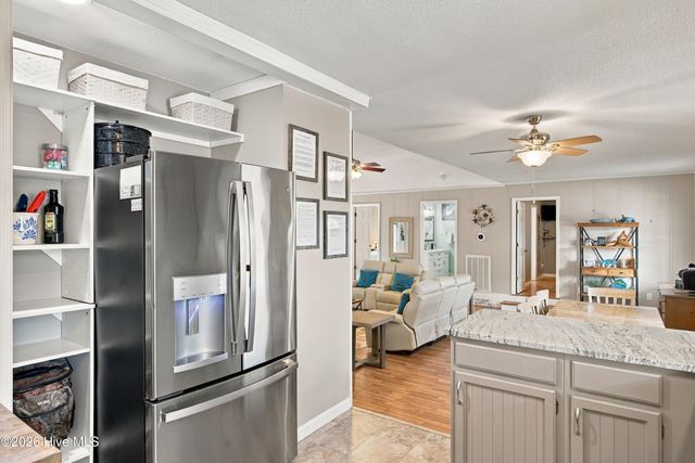 321 NE 60th Street, Oak Island, NC 28465
