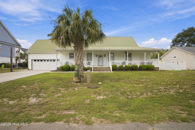 321 NE 60th Street, Oak Island, NC 28465