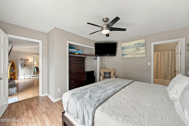 321 NE 60th Street, Oak Island, NC 28465