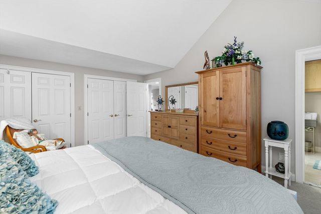 20 Bishops Park 20, Mashpee, MA 02649