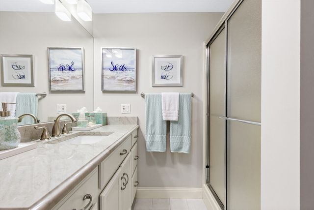 20 Bishops Park 20, Mashpee, MA 02649