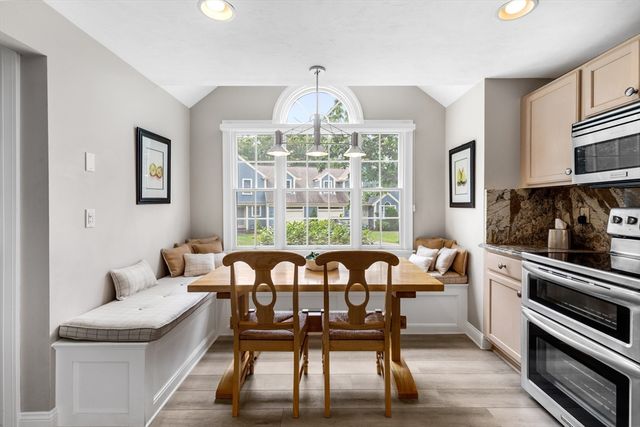 20 Bishops Park 20, Mashpee, MA 02649