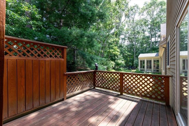 20 Bishops Park 20, Mashpee, MA 02649