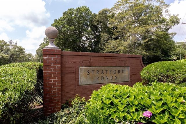 20 Bishops Park 20, Mashpee, MA 02649