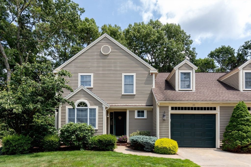 20 Bishops Park 20, Mashpee, MA 02649