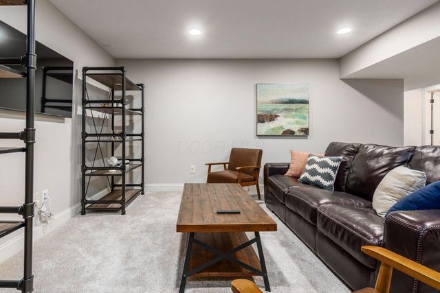 1007 Heritage Street, Blacklick, OH 43004