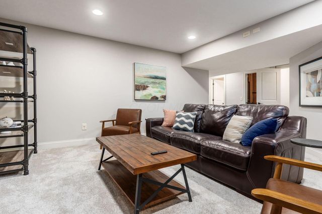 1007 Heritage Street, Blacklick, OH 43004