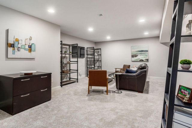 1007 Heritage Street, Blacklick, OH 43004