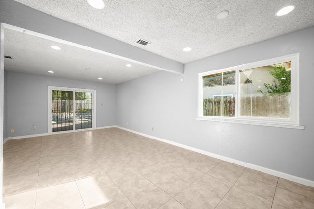 5631 Wardell Way, Sacramento, CA 95823