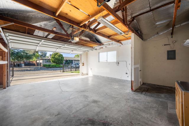 5631 Wardell Way, Sacramento, CA 95823