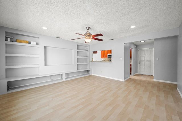 5631 Wardell Way, Sacramento, CA 95823