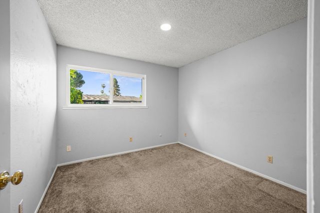 5631 Wardell Way, Sacramento, CA 95823