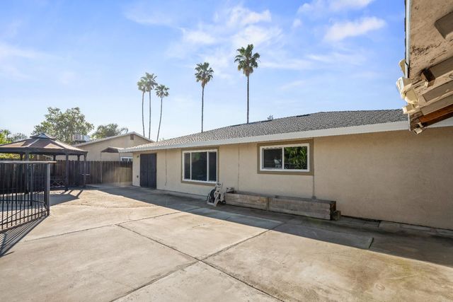 5631 Wardell Way, Sacramento, CA 95823